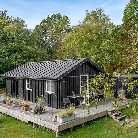 Imma - From The Sea By Interhome Feriehus Hals